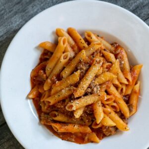 Pasta al Pomodoro Fresco e Basilico